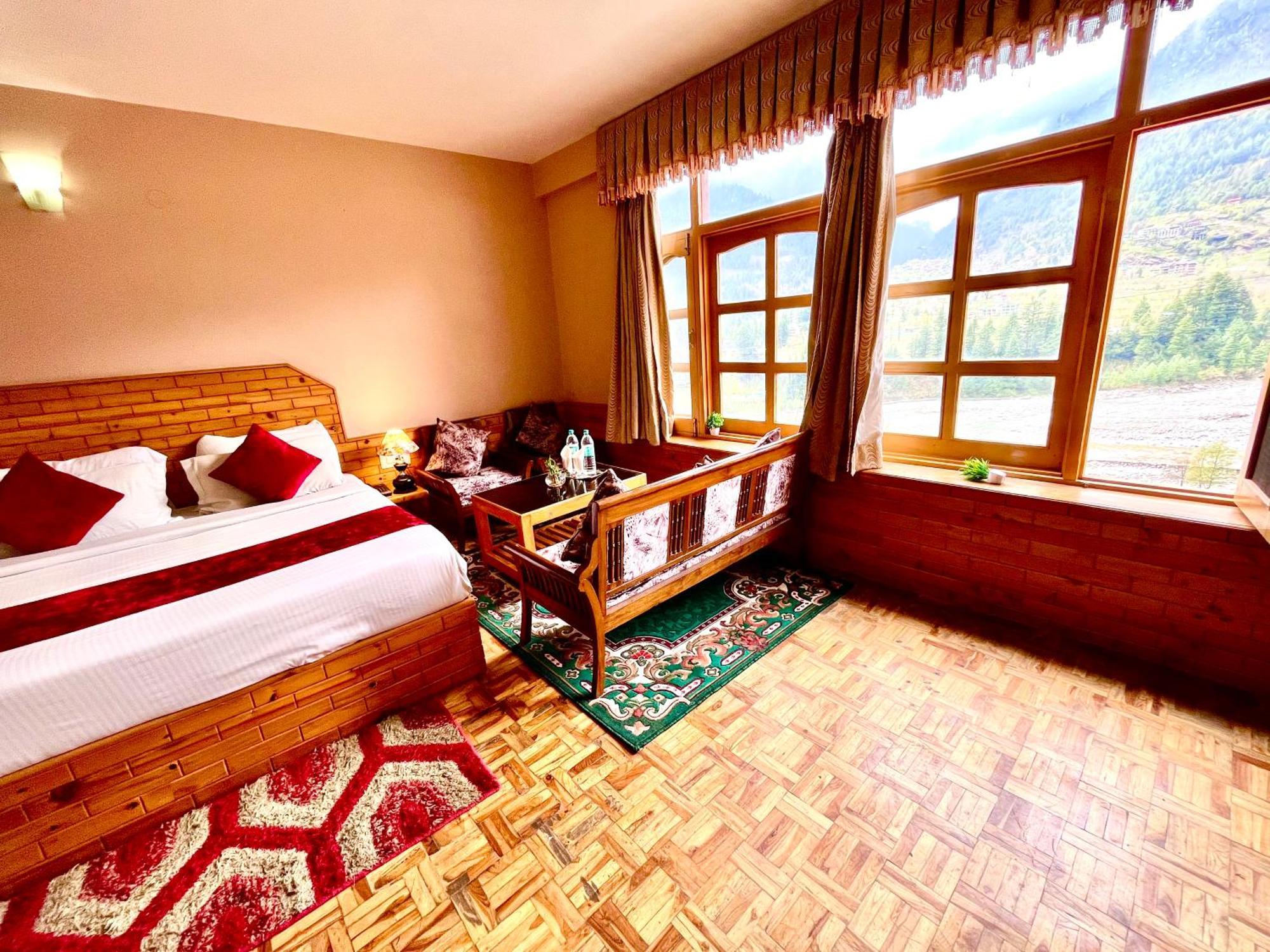 The Hollywood Vibes - #Riverview #Premium Rooms #Prime Location #Most Awarded #Parking #Top Rated #Open Terrace #Best Selling Hotel In Manali Exteriér fotografie