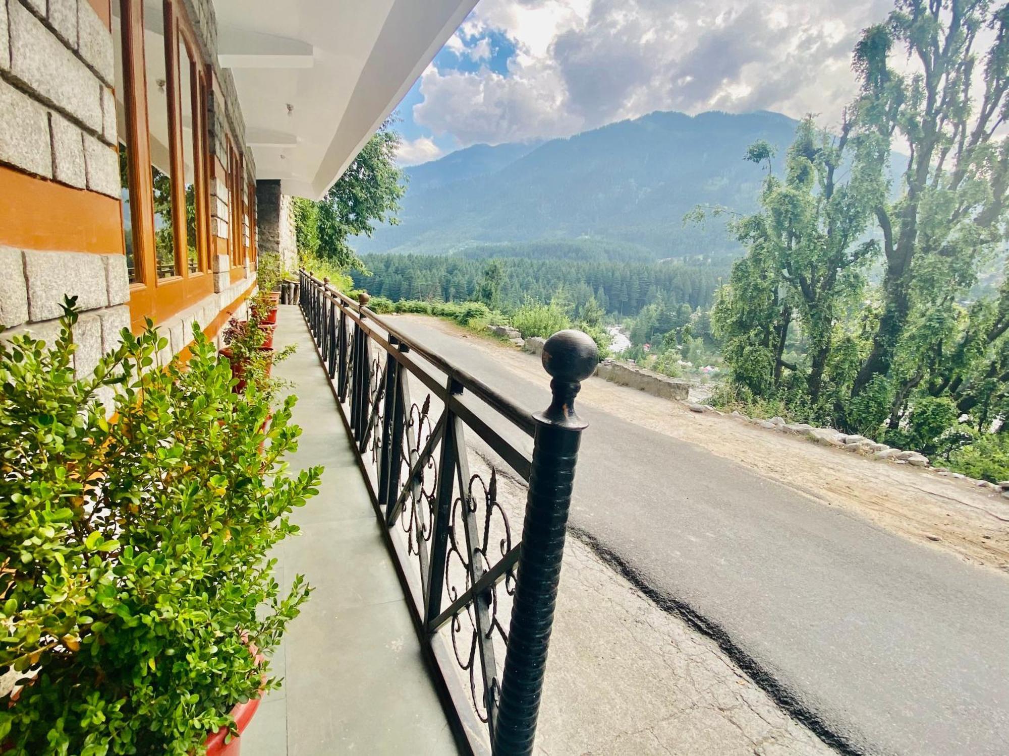 The Hollywood Vibes - #Riverview #Premium Rooms #Prime Location #Most Awarded #Parking #Top Rated #Open Terrace #Best Selling Hotel In Manali Exteriér fotografie