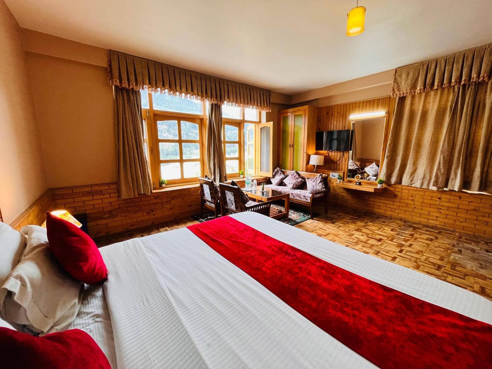 The Hollywood Vibes - #Riverview #Premium Rooms #Prime Location #Most Awarded #Parking #Top Rated #Open Terrace #Best Selling Hotel In Manali Exteriér fotografie